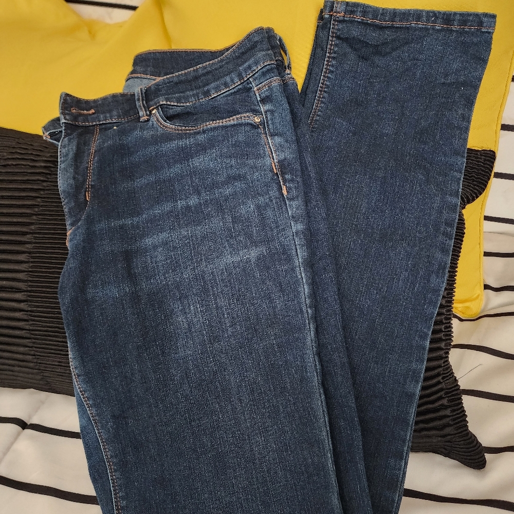 Slim Ankle Jeans